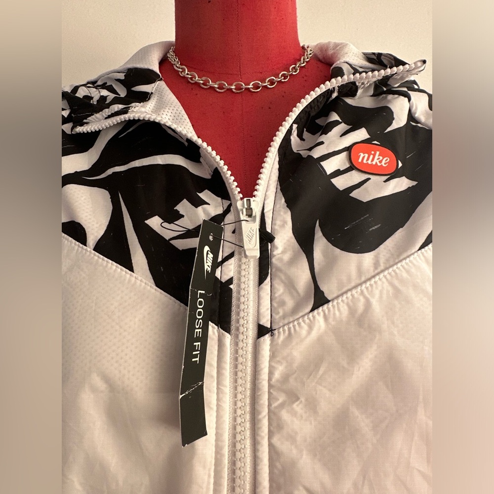 Nike Sportswear Windrunner J White Children’s Jacket